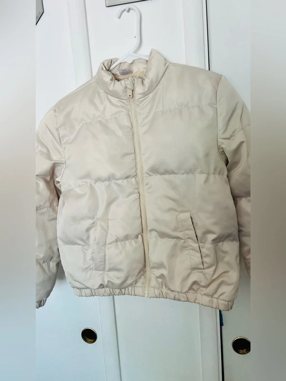 Ivory Puffer Jacket - Neutral Cream Winter girls Coat size 10-12 L